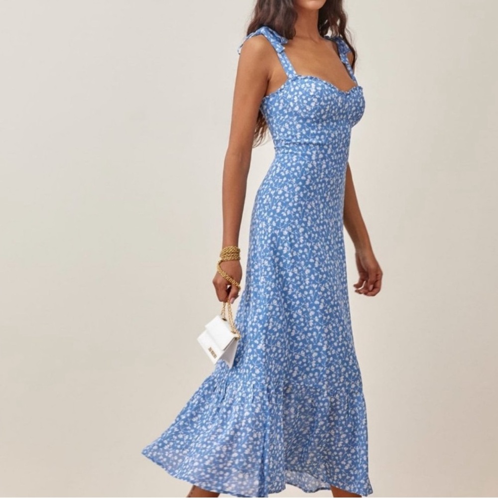Reformation nikita dress💙🤍